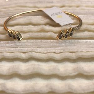 Kendra Scott bracelet
